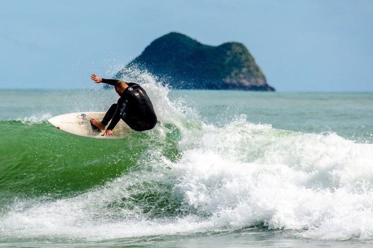 Photo of property in 6 Nobs Line, Strandon, New Plymouth, 4312