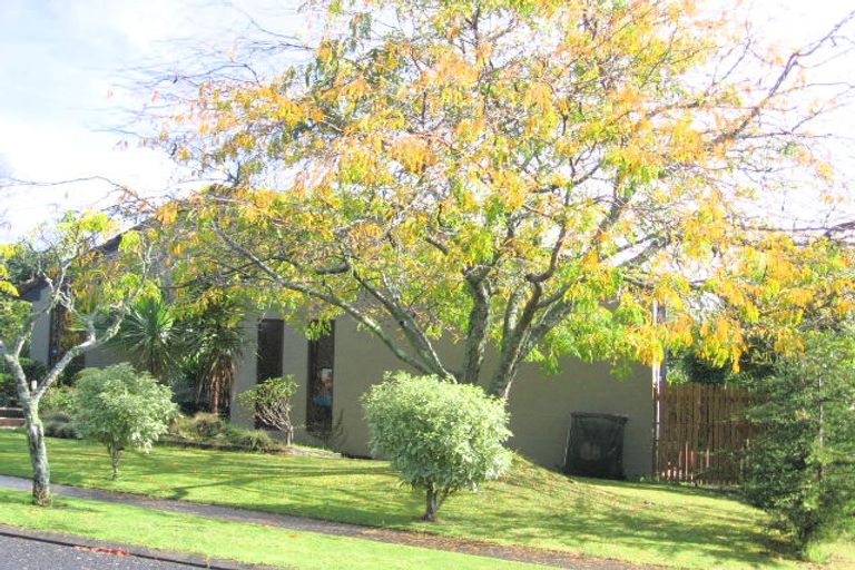 Photo of property in 35 John Gill Road, Shelly Park, Auckland, 2014