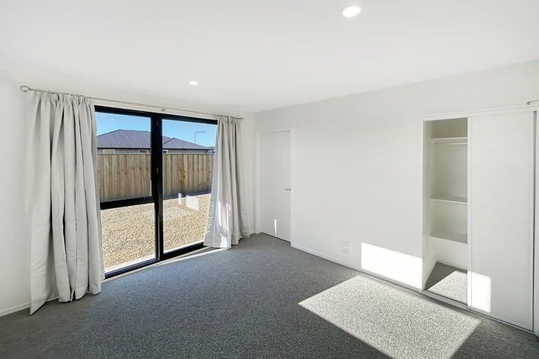 Photo of property in 51 Mehrtens Crescent, Woodend, 7691