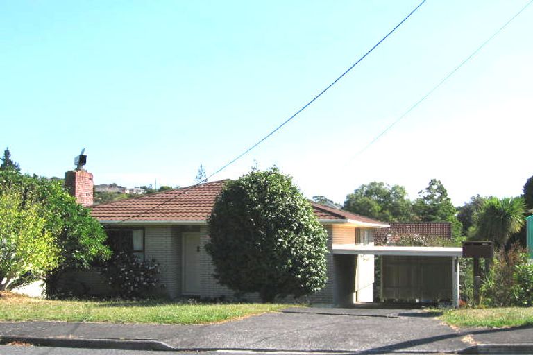 Photo of property in 7 Springside Place, New Lynn, Auckland, 0600