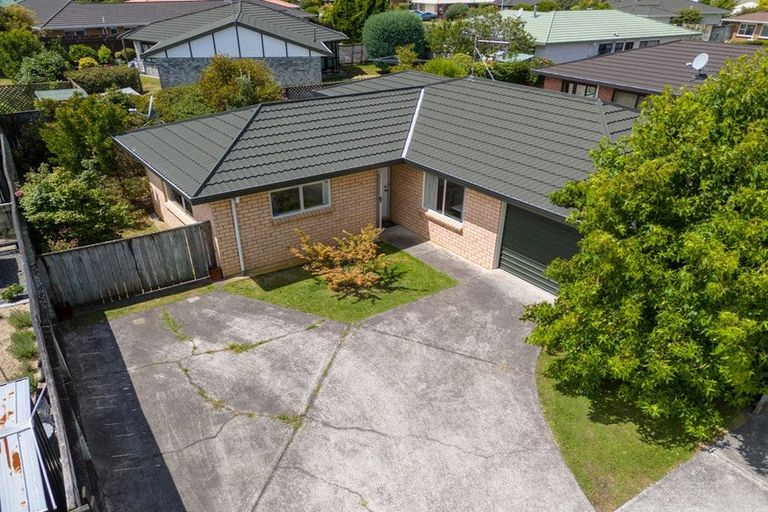 Photo of property in 44 Arawhata Road, Paraparaumu, 5032