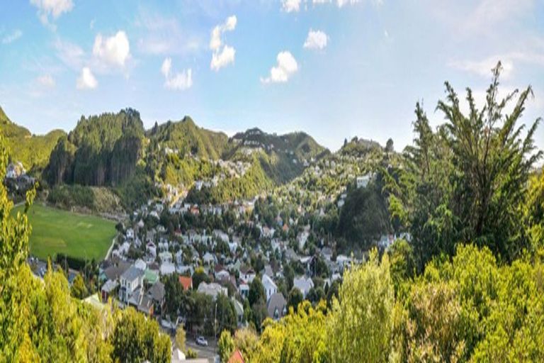 Photo of property in 28a Collier Avenue, Karori, Wellington, 6012