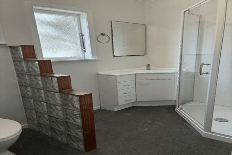 Photo of property in 58 Sutton Crescent, Papakura, 2110