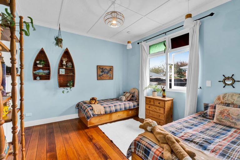 Photo of property in 15 Lear Street, Stratford, 4332