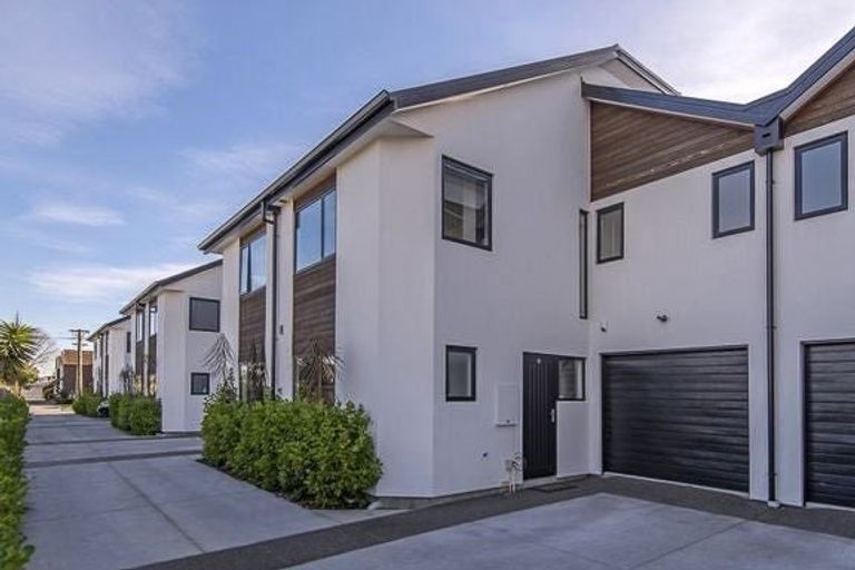 Photo of property in 6/40 Geraldine Street, Edgeware, Christchurch, 8013