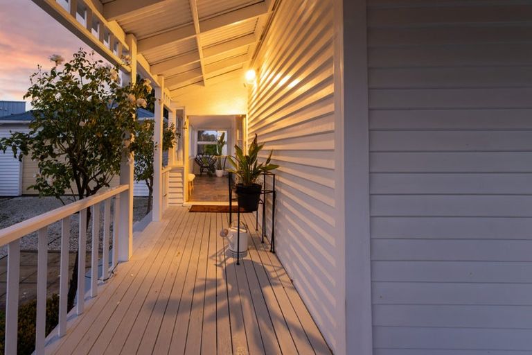 Photo of property in 28 Cleveland Street, Edgeware, Christchurch, 8013