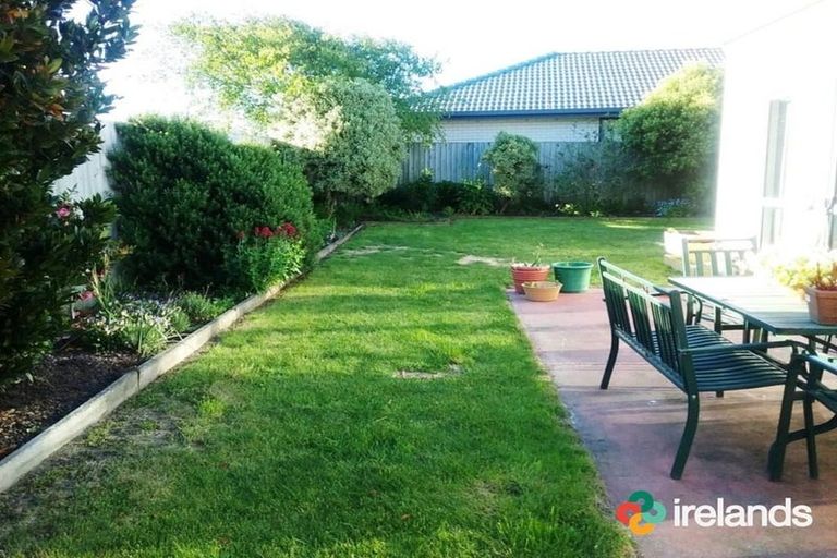 Photo of property in 6 Fishermans Rest, Waimairi Beach, Christchurch, 8083