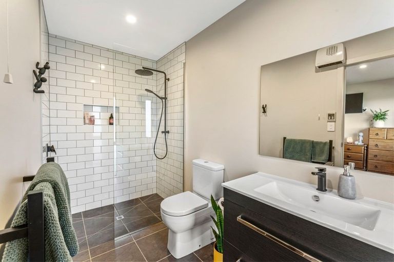 Photo of property in 914 Finlayson Road, Taieri Beach, Taieri Mouth, 9091