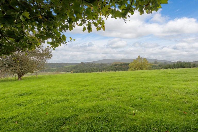 Photo of property in 2/1745 Arapuni Road, Pukeatua, 3872