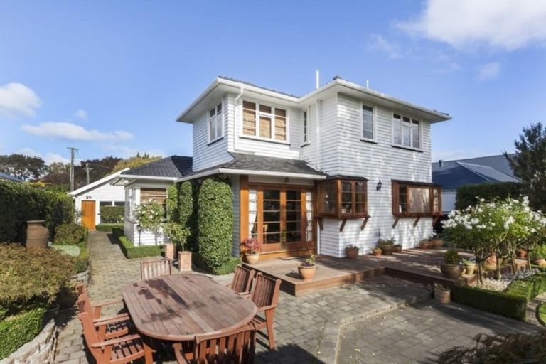 Photo of property in 51 Plynlimon Road, Strowan, Christchurch, 8052