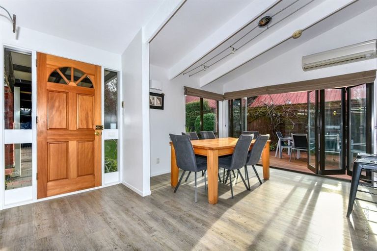 Photo of property in 22 Townshend Crescent, Halswell, Christchurch, 8025