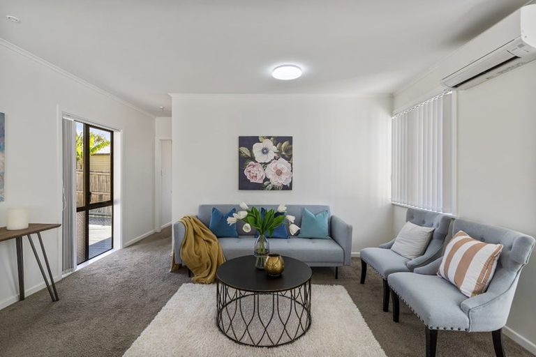 Photo of property in 69 Russell Road, Manurewa, Auckland, 2102