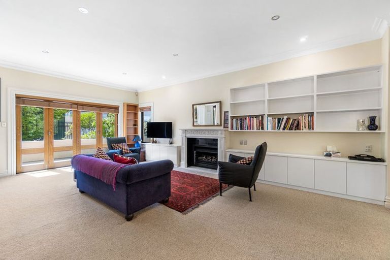 Photo of property in 97 Fendalton Road, Fendalton, Christchurch, 8014