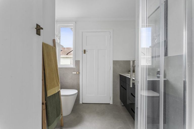 Photo of property in 1/256 Porchester Road, Takanini, 2112