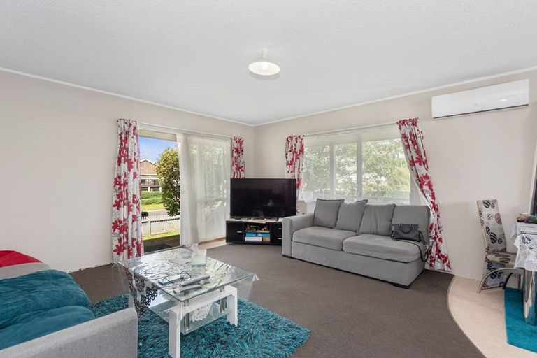 Photo of property in 10a Pringle Place, Nawton, Hamilton, 3200