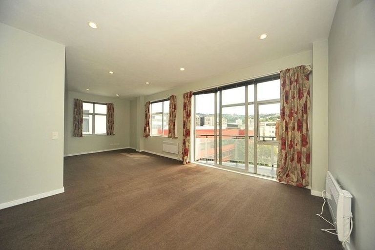 Photo of property in City Lodge, 604/115 Vivian Street, Te Aro, Wellington, 6011