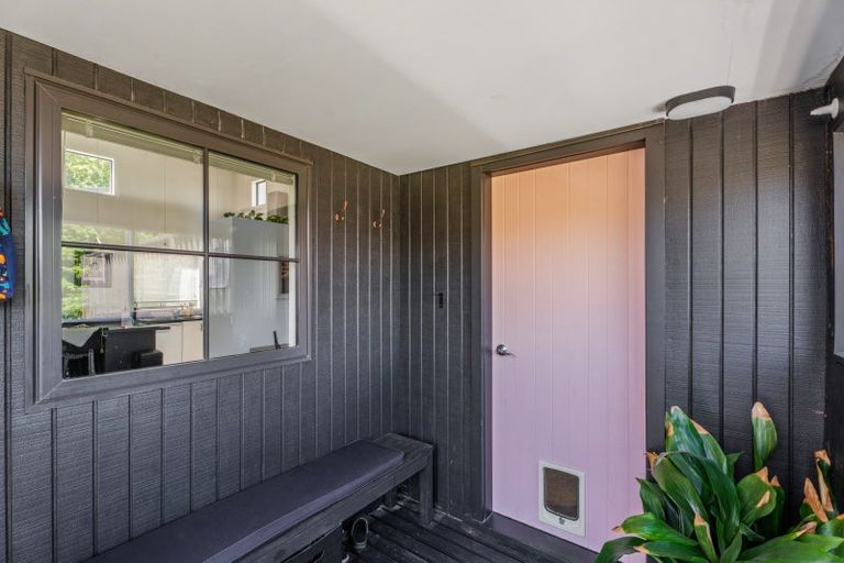 Photo of property in 13 Trevathan Lane, Wanaka, 9305