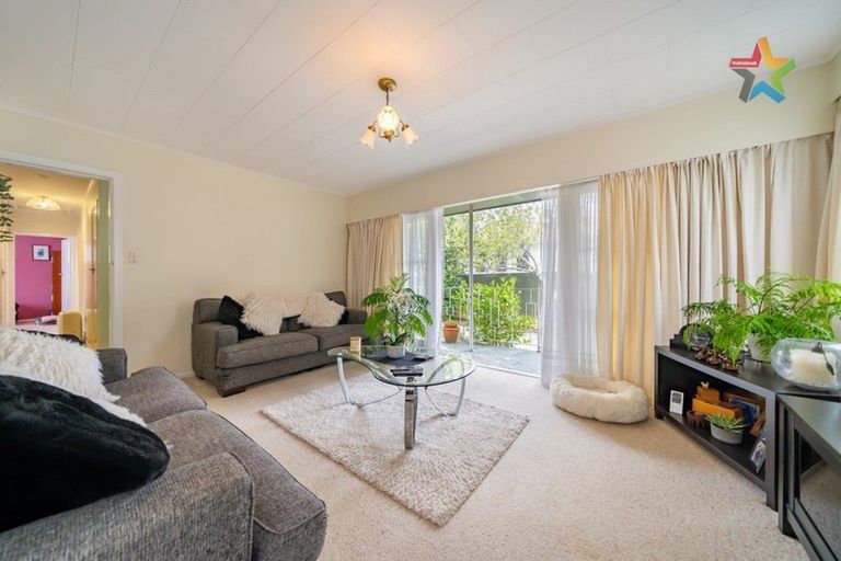Photo of property in 45 Meremere Street, Wainuiomata, Lower Hutt, 5014