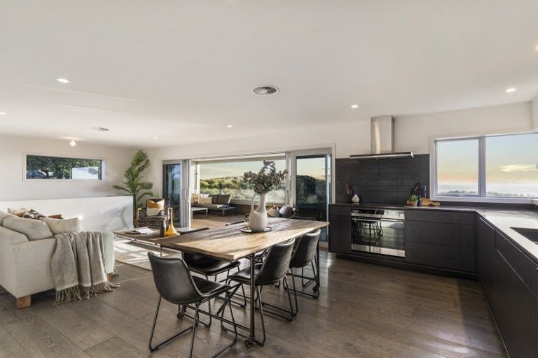 Photo of property in 357b Oceanbeach Road, Mount Maunganui, 3116