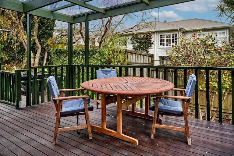 Photo of property in 42 Cooper Street, Karori, Wellington, 6012