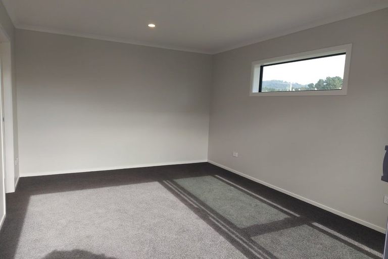 Photo of property in 41 Cynisca Crescent, Wallaceville, Upper Hutt, 5018