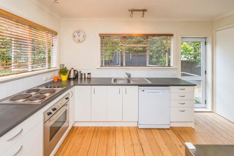 Photo of property in 4b Brassey Road, Saint Johns Hill, Whanganui, 4500