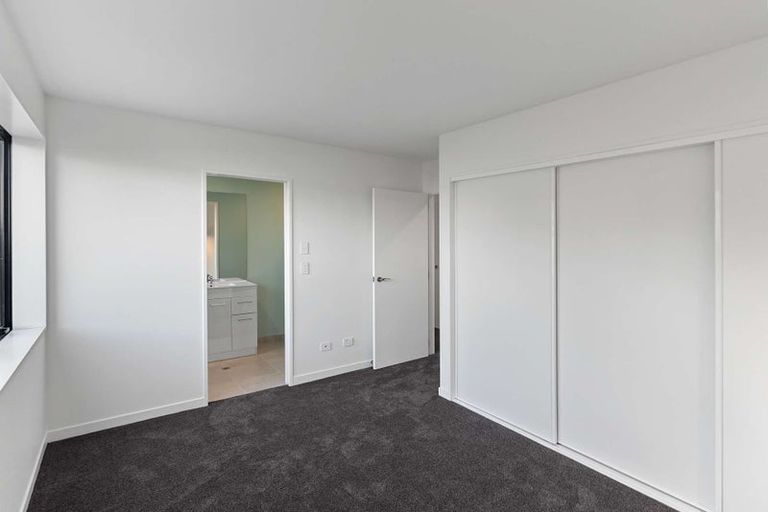 Photo of property in 85a Marine Parade, North New Brighton, Christchurch, 8083