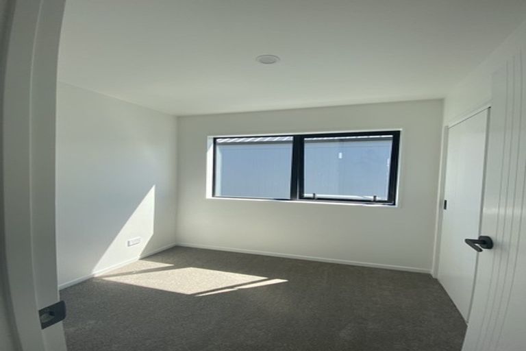 Photo of property in 94e Bay Street, Red Beach, 0932