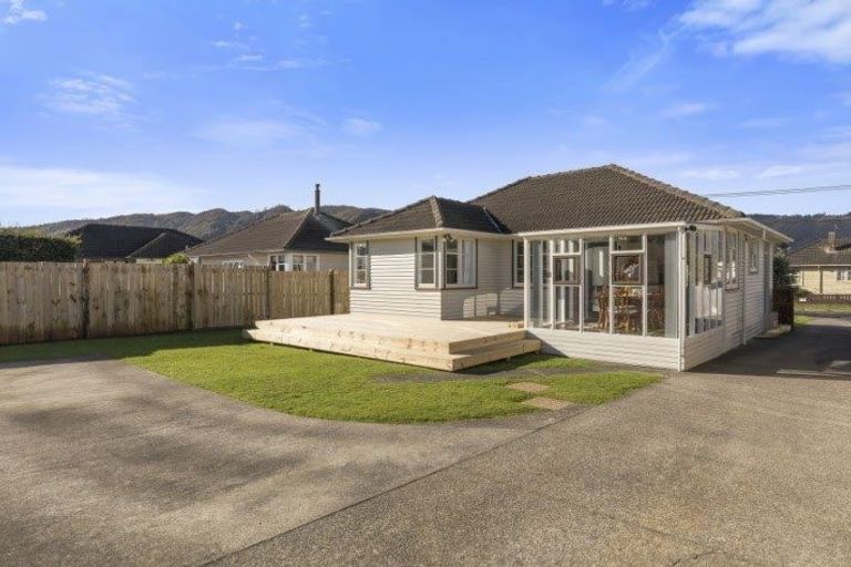 Photo of property in 69 Colson Street, Avalon, Lower Hutt, 5011