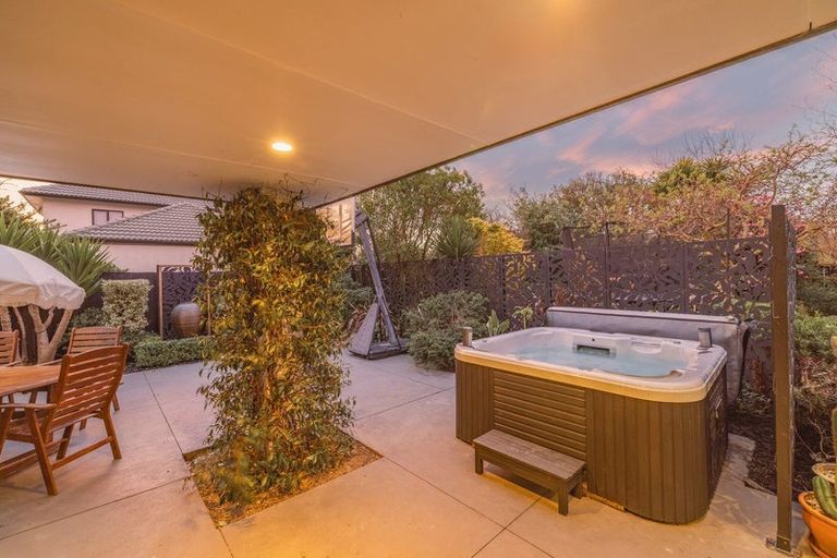 Photo of property in 10 Glastonbury Drive, Burwood, Christchurch, 8083