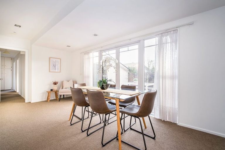Photo of property in 175 Beach Road, North New Brighton, Christchurch, 8083