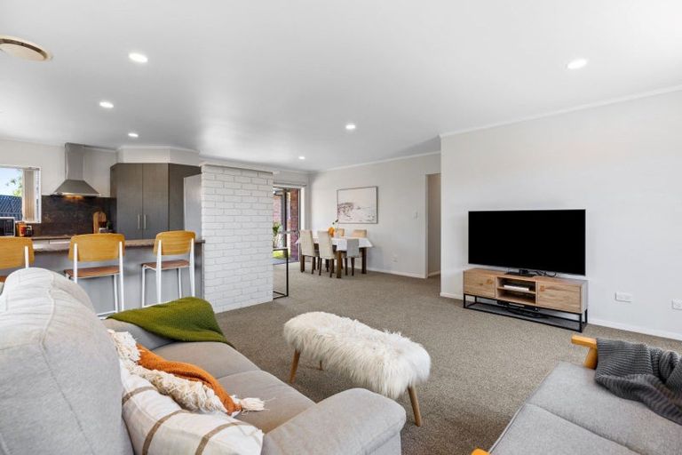 Photo of property in 23 Crisp Drive, Papamoa Beach, Papamoa, 3118