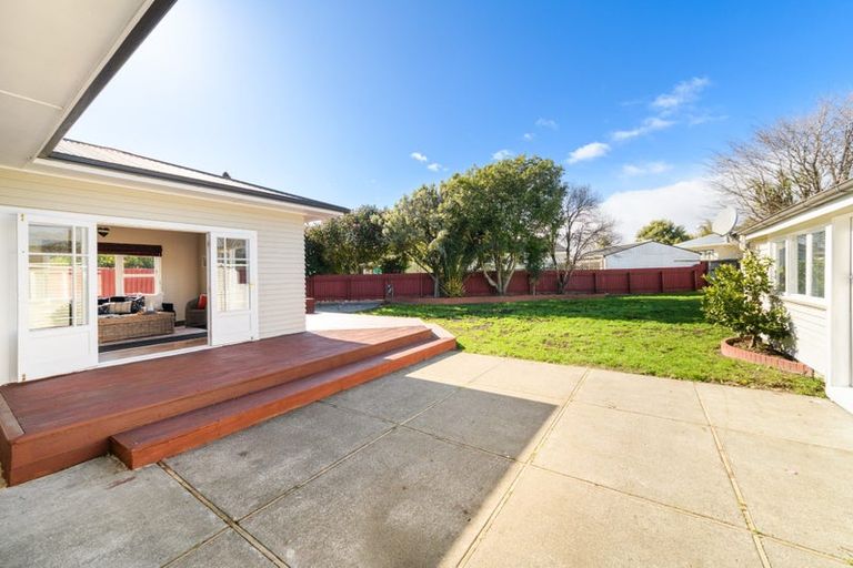 Photo of property in 11 Kent Crescent, Awapuni, Palmerston North, 4412