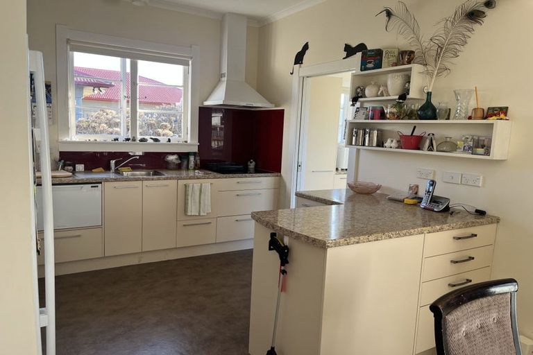 Photo of property in 75 Dixon Avenue, Hawera, 4610