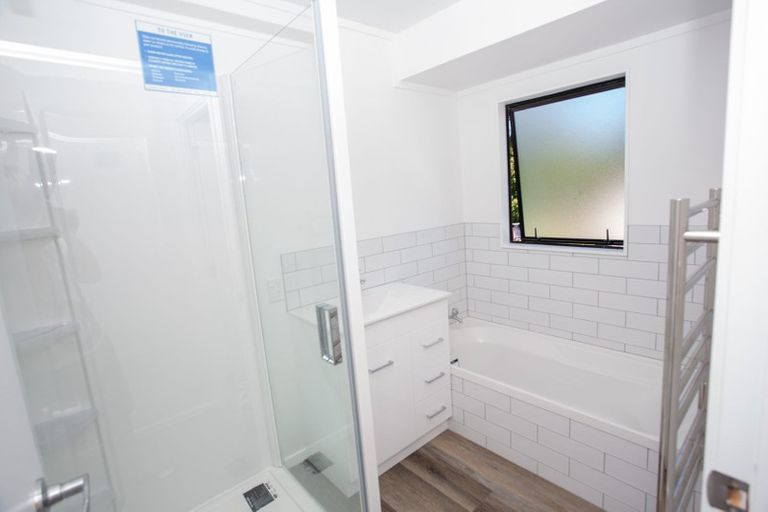 Photo of property in 3/188 Onewa Road, Birkenhead, Auckland, 0626