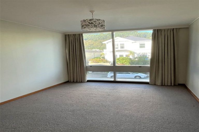 Photo of property in Embassy Court, 72 Brougham Street, Mount Victoria, Wellington, 6011
