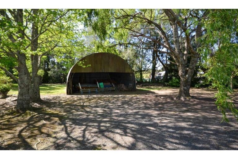 Photo of property in 66 Wiroa Road, Kerikeri, 0293