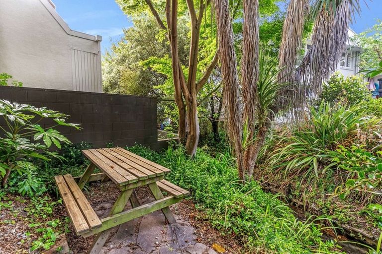 Photo of property in 2/88 Clyde Road, Ilam, Christchurch, 8041