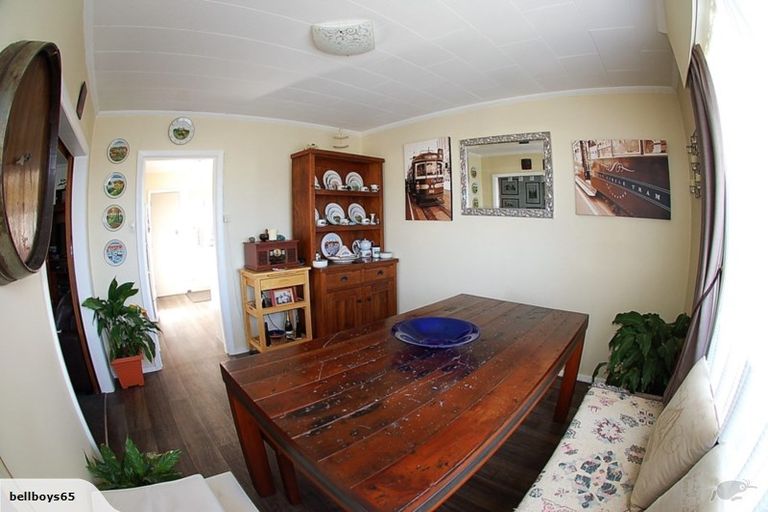 Photo of property in 1 Sefton Avenue, Highbury, Palmerston North, 4412