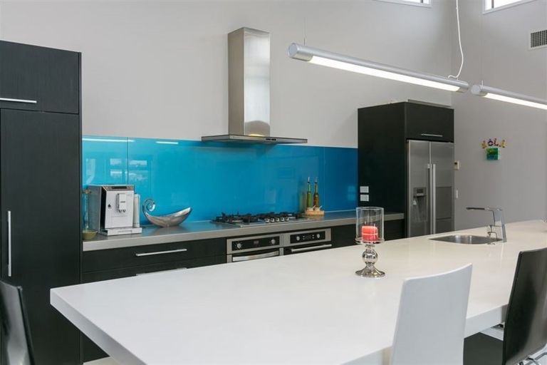 Photo of property in 10 Jules Crescent, Bell Block, New Plymouth, 4312