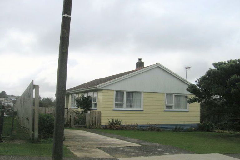 Photo of property in 20 Caduceus Place, Ascot Park, Porirua, 5024