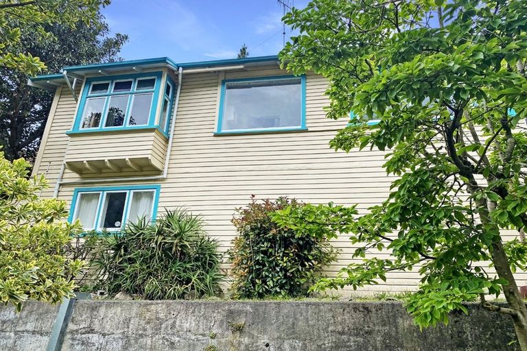 Photo of property in 86 Shakespeare Road, Bluff Hill, Napier, 4110