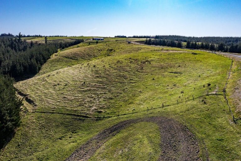 Photo of property in 17 Mission Downs Lane, Loburn, 7472