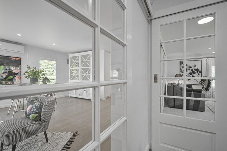 Photo of property in 42 Iona Road, Havelock North, 4130