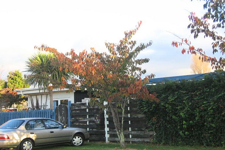 Photo of property in 22 Warrimoo Street, Paraparaumu, 5032