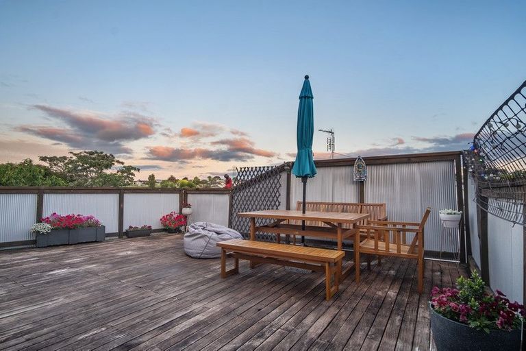 Photo of property in 53 Kurahaupo Street, Orakei, Auckland, 1071