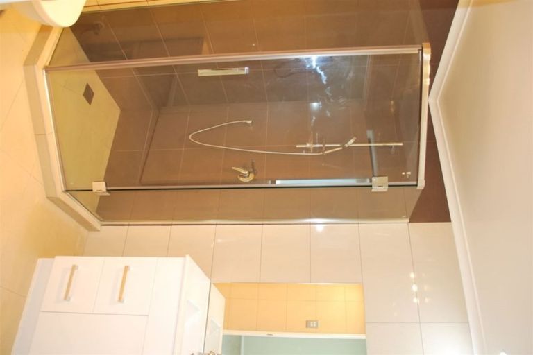 Photo of property in 50b Pinedale Place, Henderson, Auckland, 0610