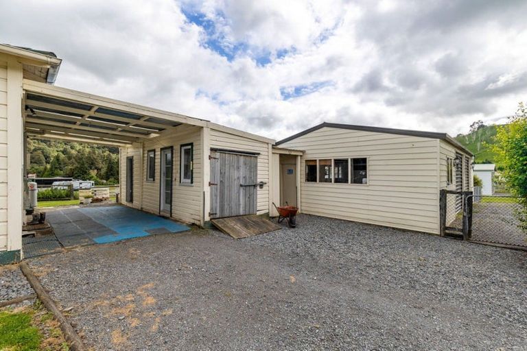 Photo of property in 1 Tatu Street, Taihape, 4791