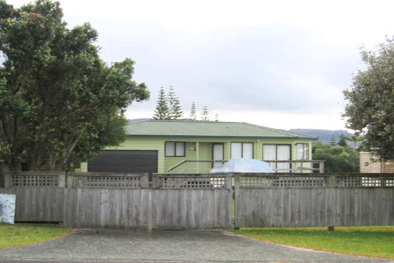 Photo of property in 11 Dungarvon Place, Omaha, 0986