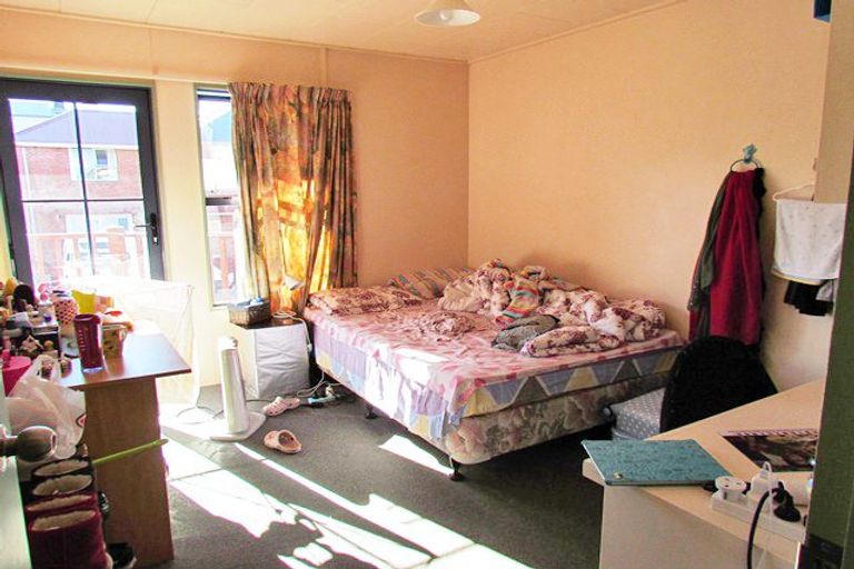Photo of property in 15 Howe Street, North Dunedin, Dunedin, 9016
